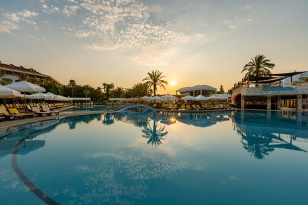 Club Turan Prince World - 41