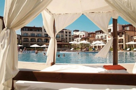 Green Life Beach Resort - 8