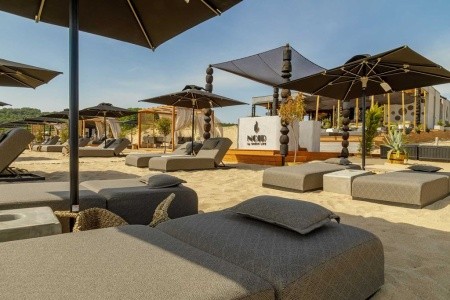 Green Life Beach Resort - 12