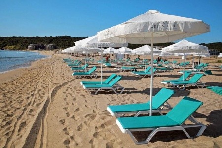 Green Life Beach Resort - 13