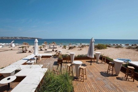 Green Life Beach Resort - 14