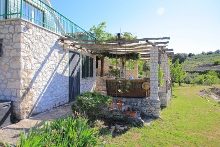 Robinzonáda 3298-3766 - 40