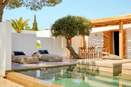 Minos Beach Art - 20