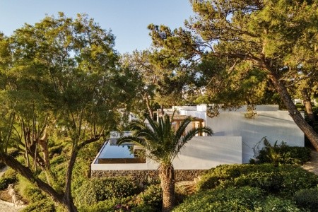 Minos Beach Art - 22