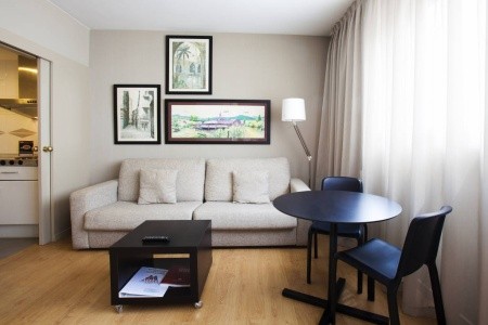 Aparthotel Atenea Barcelona - 10