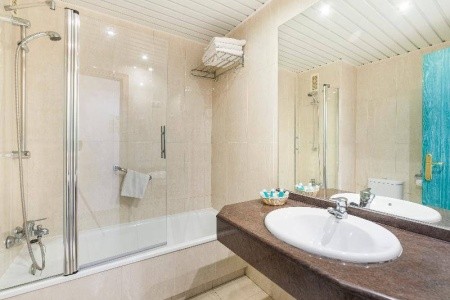 Globales Los Patos Park - 17