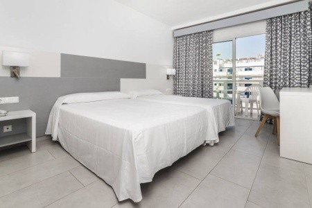 Globales Los Patos Park - 7