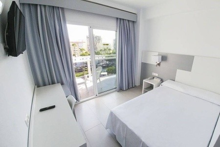 Globales Los Patos Park - 18