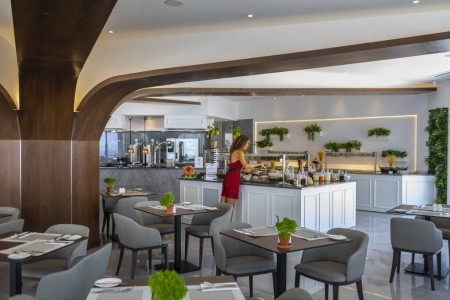 Leonardo Crystal Cove & Spa By The Sea - 11