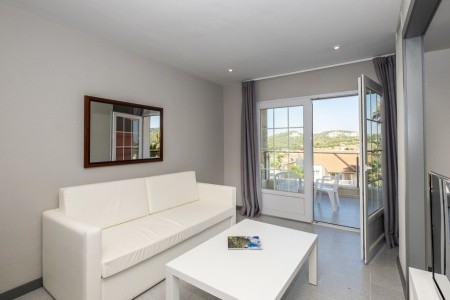 Španielsko Menorca Hg Jardin De Menorca 8 dňový pobyt Polpenzia Letecky Letisko: Budapešť September 2026 ( 8/09/26-15/09/26)