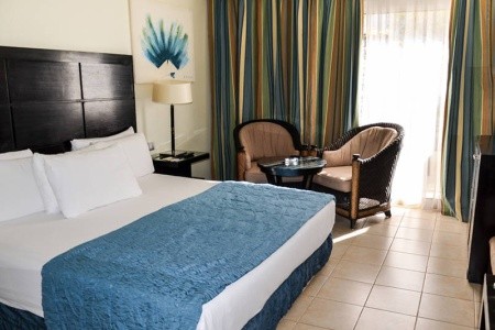 Reef Oasis Blue Bay Resort & Spa - 31