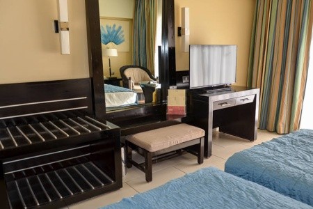 Reef Oasis Blue Bay Resort & Spa - 34