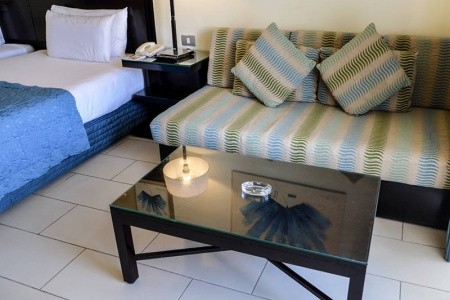 Reef Oasis Blue Bay Resort & Spa - 42