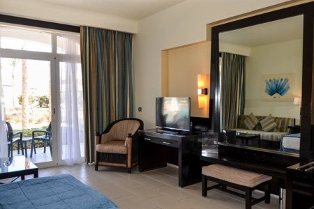 Reef Oasis Blue Bay Resort & Spa - 46