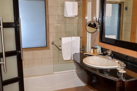 Reef Oasis Blue Bay Resort & Spa - 57