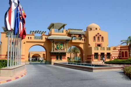 Rehana Royal Beach Resort - 43