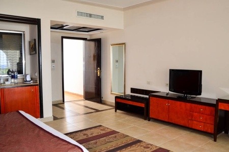 Rehana Royal Beach Resort - 80