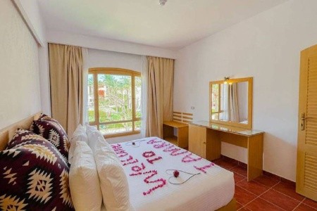 Tamra Beach Resort - 61