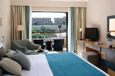 Coral Sea Aqua Club - 50