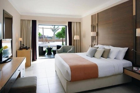 Coral Sea Aqua Club - 51