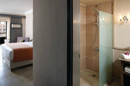 Coral Sea Aqua Club - 55