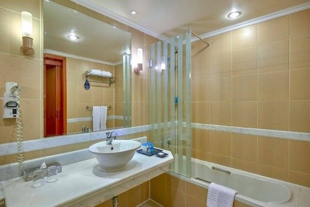 Parrotel Beach Resort - 47