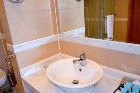 Parrotel Beach Resort - 51