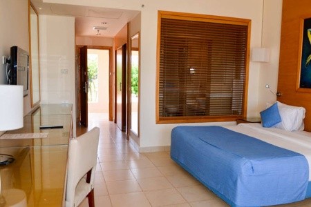 Parrotel Beach Resort - 53