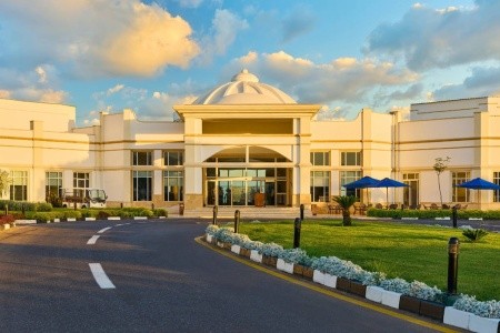 Renaissance Golden View Beach Resort - 36