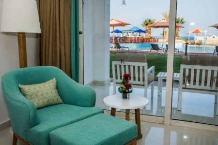 Renaissance Golden View Beach Resort - 69