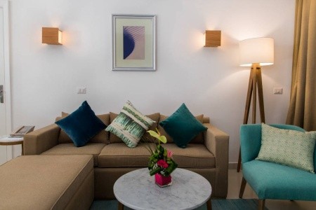 Renaissance Golden View Beach Resort - 70