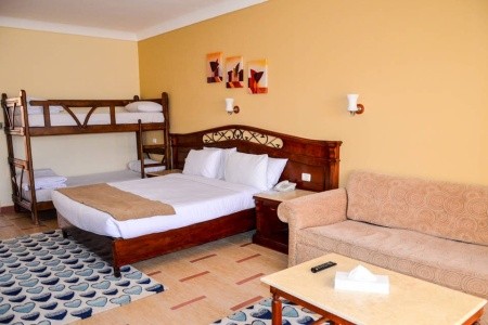 Regency Plaza Aquapark & Spa - 5