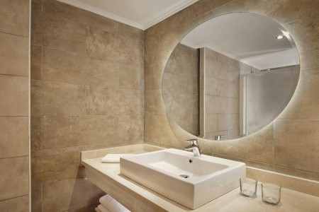 Coral Sea Water World - 34