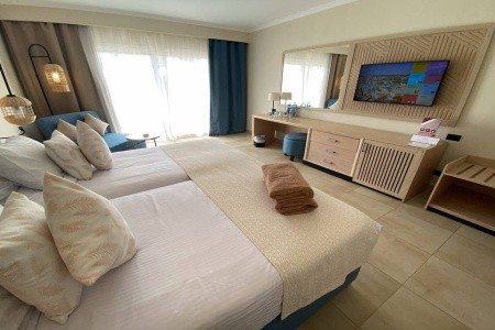 Coral Sea Water World - 36