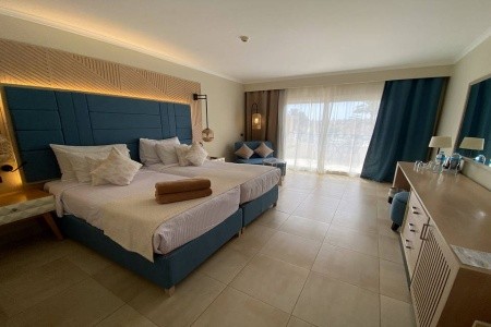 Coral Sea Water World - 38