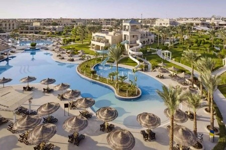 Coral Sea Holiday Village - 17