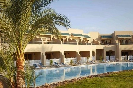 Coral Sea Holiday Village - 18