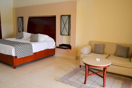 Coral Sea Holiday Village - 54