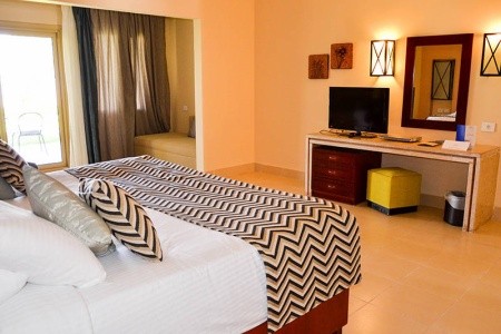 Coral Sea Holiday Village - 61