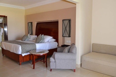 Coral Sea Holiday Village - 64