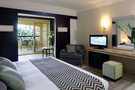 Coral Sea Holiday Village - 70