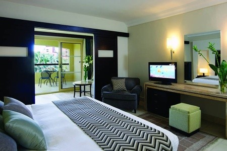 Coral Sea Holiday Village - 73