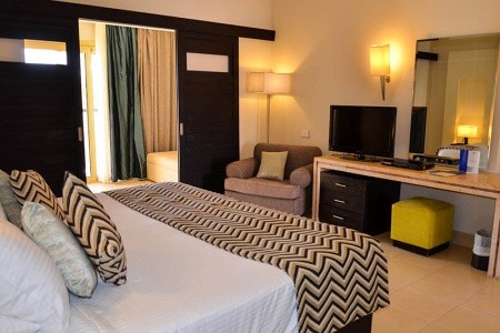 Coral Sea Holiday Village - 78