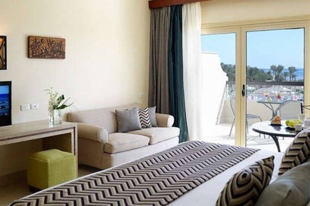 Coral Sea Holiday Village - 82