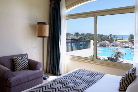 Coral Sea Holiday Village - 85