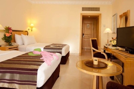 Egypt Sharm El Sheikh Savoy 15 dňový pobyt Večera Letecky Letisko: Katovice September 2026 (15/09/26-29/09/26)