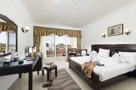 The Three Corners Happy Life - 26