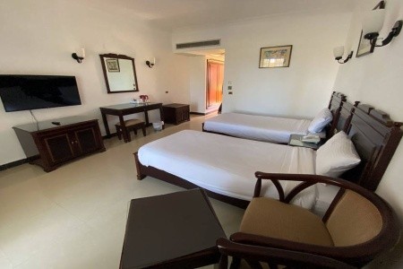 The Three Corners Happy Life - 30