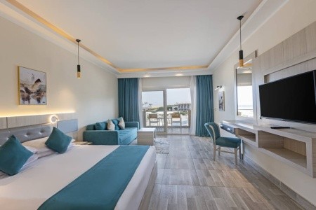 Sirena Beach Resort & Spa - 52