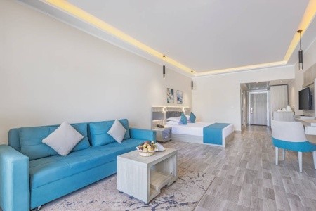 Sirena Beach Resort & Spa - 65